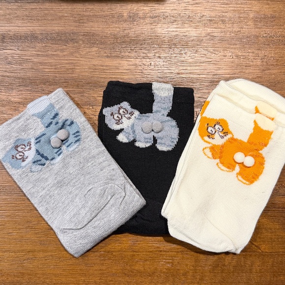 Accessories - Cute Cat Print Socks (colors may differ slightly from picture)